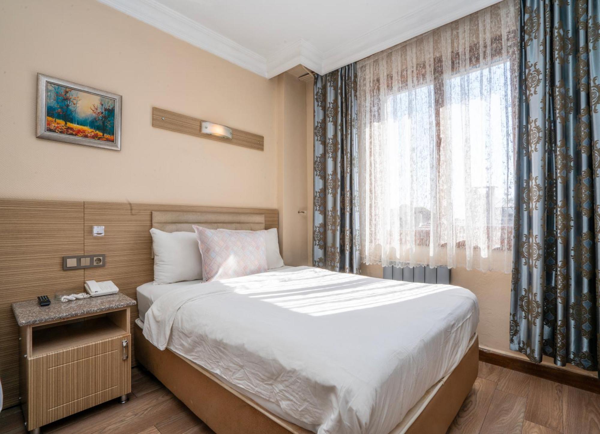 Grand Reis Hotel Истанбул Екстериор снимка