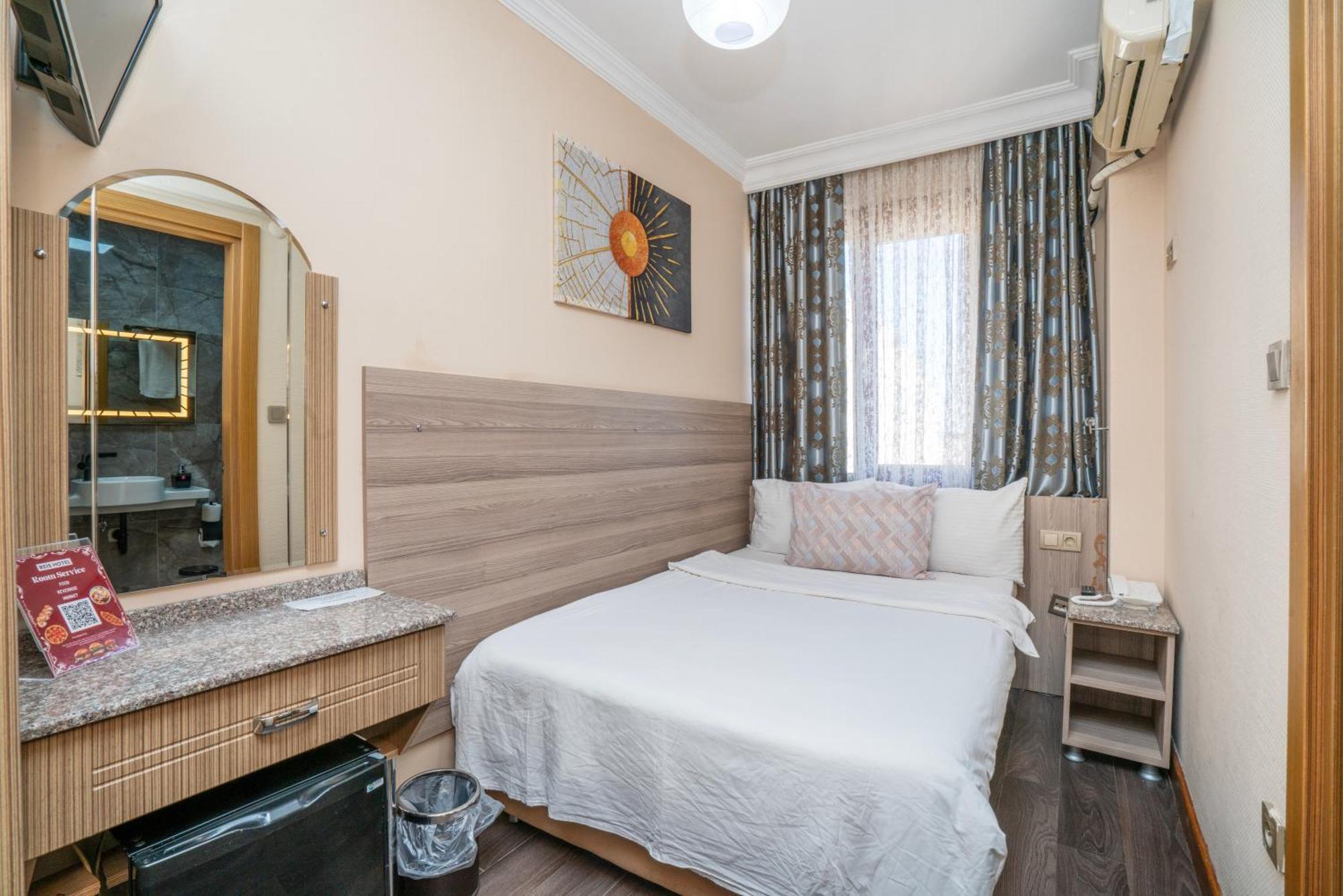 Grand Reis Hotel Истанбул Екстериор снимка
